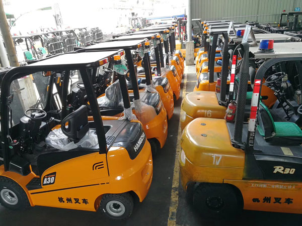 江南水果市場(chǎng)采購電動(dòng)叉車案例3 江南水果市場(chǎng)采購電動(dòng)叉車案例3