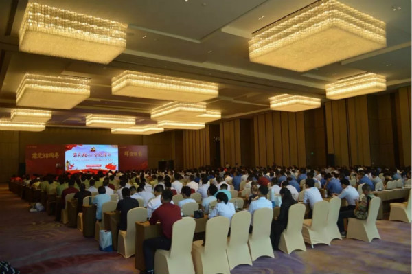 一心一意跟黨走！杭叉主題大會(huì)順利召開！