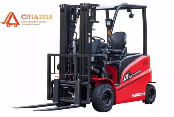 杭叉A系列高性能電叉榮獲“中國(guó)工業(yè)車輛創(chuàng)新獎(jiǎng)”金獎(jiǎng)