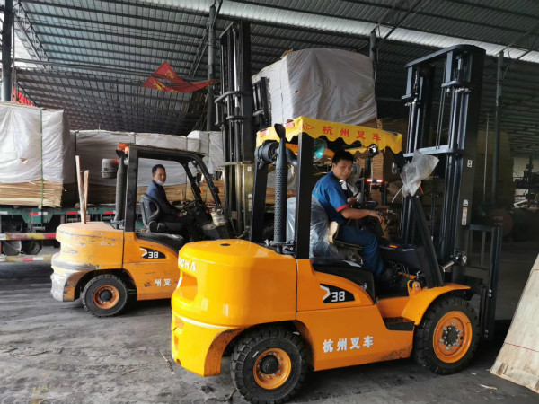 【漲知識(shí)】冬天來(lái)了，叉車(chē)該怎么保養(yǎng)？