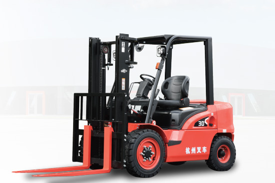 你知道嗎？這樣保養(yǎng)內(nèi)燃叉車，簡直是在坑人！